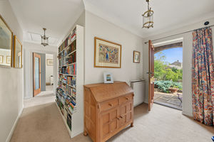 Entrance hall- click for photo gallery